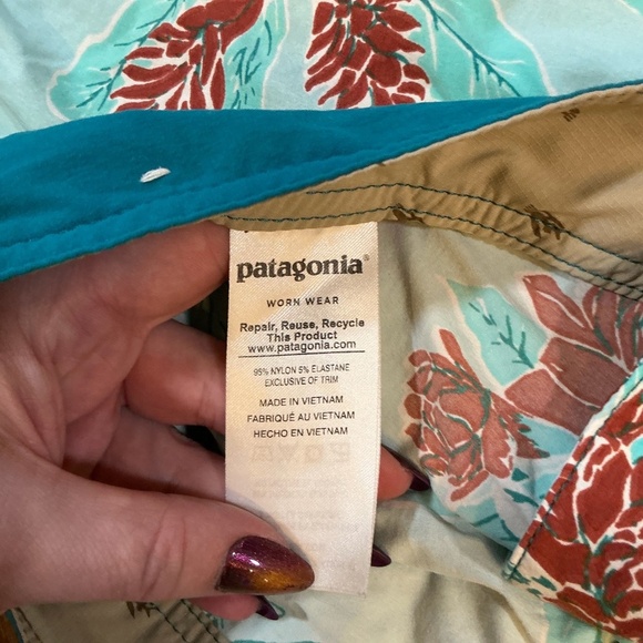 Patagonia Wavefarer Floral Boardshorts Men’s Size 36 Surf Swim Trunks Quick-Dry - Picture 5 of 7